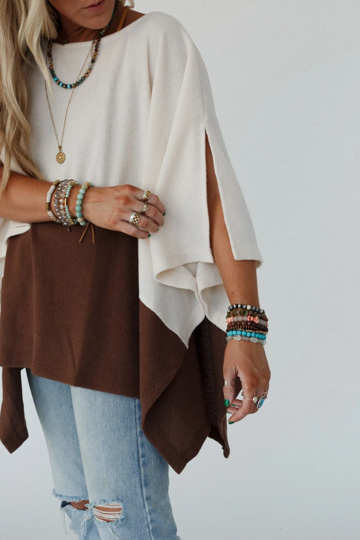 The Nest Lucky Shadow Top - Cream Brown