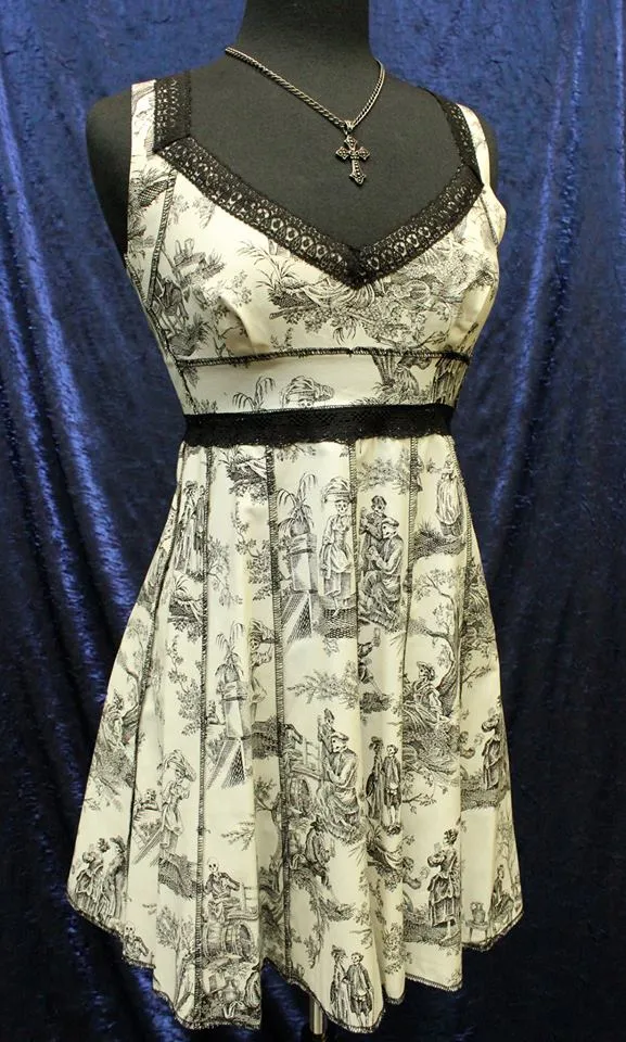 VINTAGE STYLE COCKTAIL DRESS - DIA DE LOS MUERTOS PASTORAL PRINT