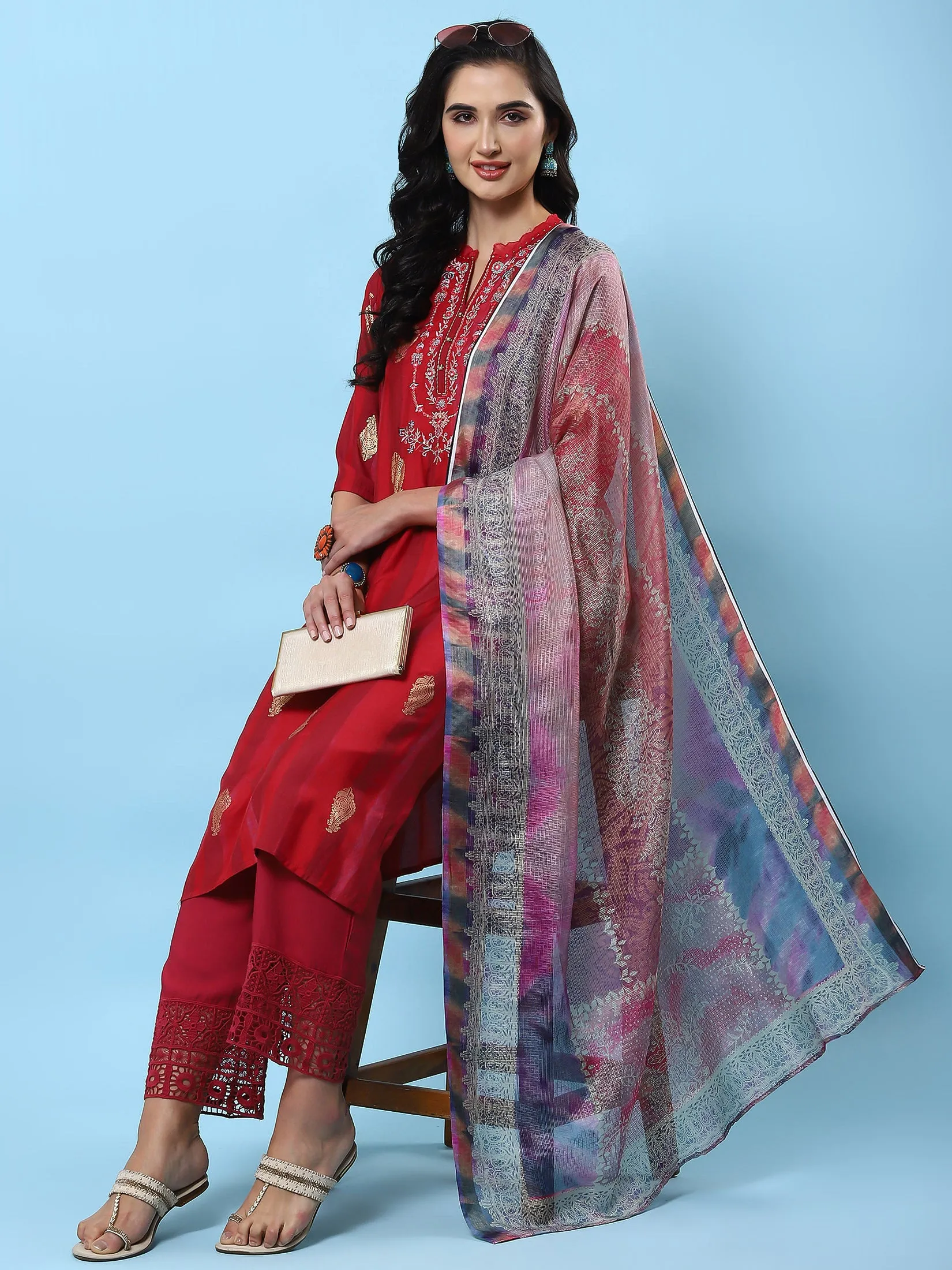 Women Pink Embroidered Kurta Comfort Pant Dupatta