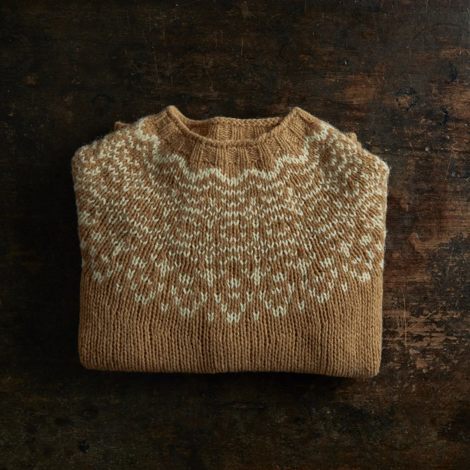 Womens Isle Sweater - Donegal Wool - Sand